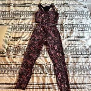 Athletic workout set